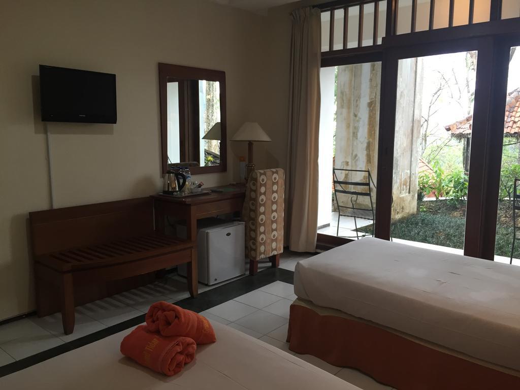 Hotel Tidar Malang Exterior photo
